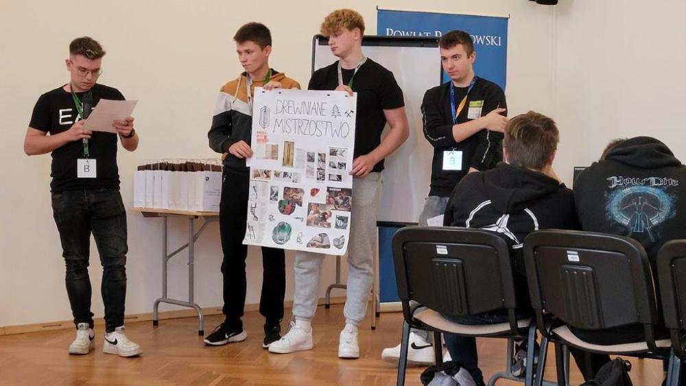 Zdjęcie galerii artykułu: TYDZIEŃ PRZEDSIĘBIORCZOŚCI W POWIATOWYM URZĘDZIE PRACY W RZESZOWIE - TYDZIEŃ PRZEDSIĘBIORCZOŚCI W POWIATOWYM URZĘDZIE PRACY W RZESZOWIE 11 z 24